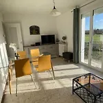 Maison 4 Personnes Dans Village Coeur Du Perche Avec Toutes Commodites Min 2 Nuits