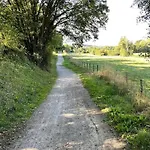 Maison 4 Personnes Dans Village Coeur Du Perche Avec Toutes Commodites Min 2 Nuits *