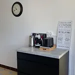 Maison 4 Personnes Dans Village Coeur Du Perche Avec Toutes Commodites Min 2 Nuits بيت للعطل Sablons-sur-Huisne
