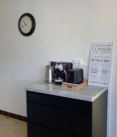 Maison 4 Personnes Dans Village Coeur Du Perche Avec Toutes Commodites Min 2 Nuits Casa de Férias Sablons-sur-Huisne