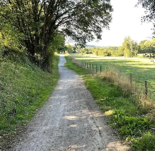 Maison 4 Personnes Dans Village Cœur Du Perche Avec Toutes Commodités Min 2 Nuits *