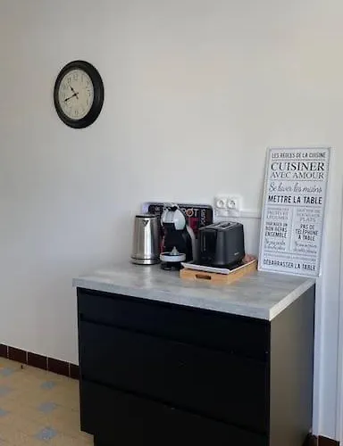 Maison 4 Personnes Dans Village Cœur Du Perche Avec Toutes Commodités Min 2 Nuits Casa vacanze Sablons-sur-Huisne