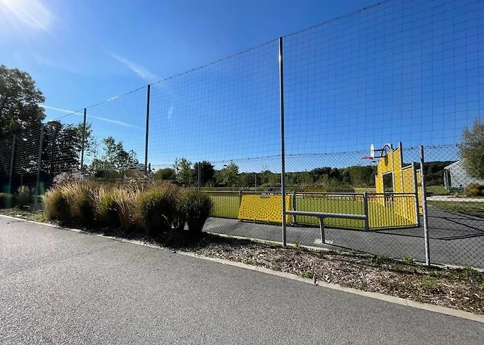 Casa vacanze Maison 4 Personnes Dans Village Cœur Du Perche Avec Toutes Commodités Min 2 Nuits *